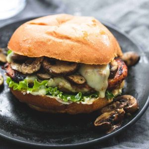 CHICKEN AND MUSHROOM BRIOCHE